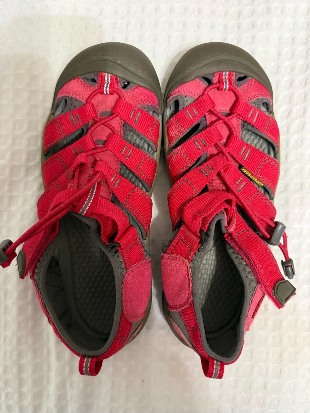 Keen Kids Newport Pink and Gray Closed-Toe Sandals
